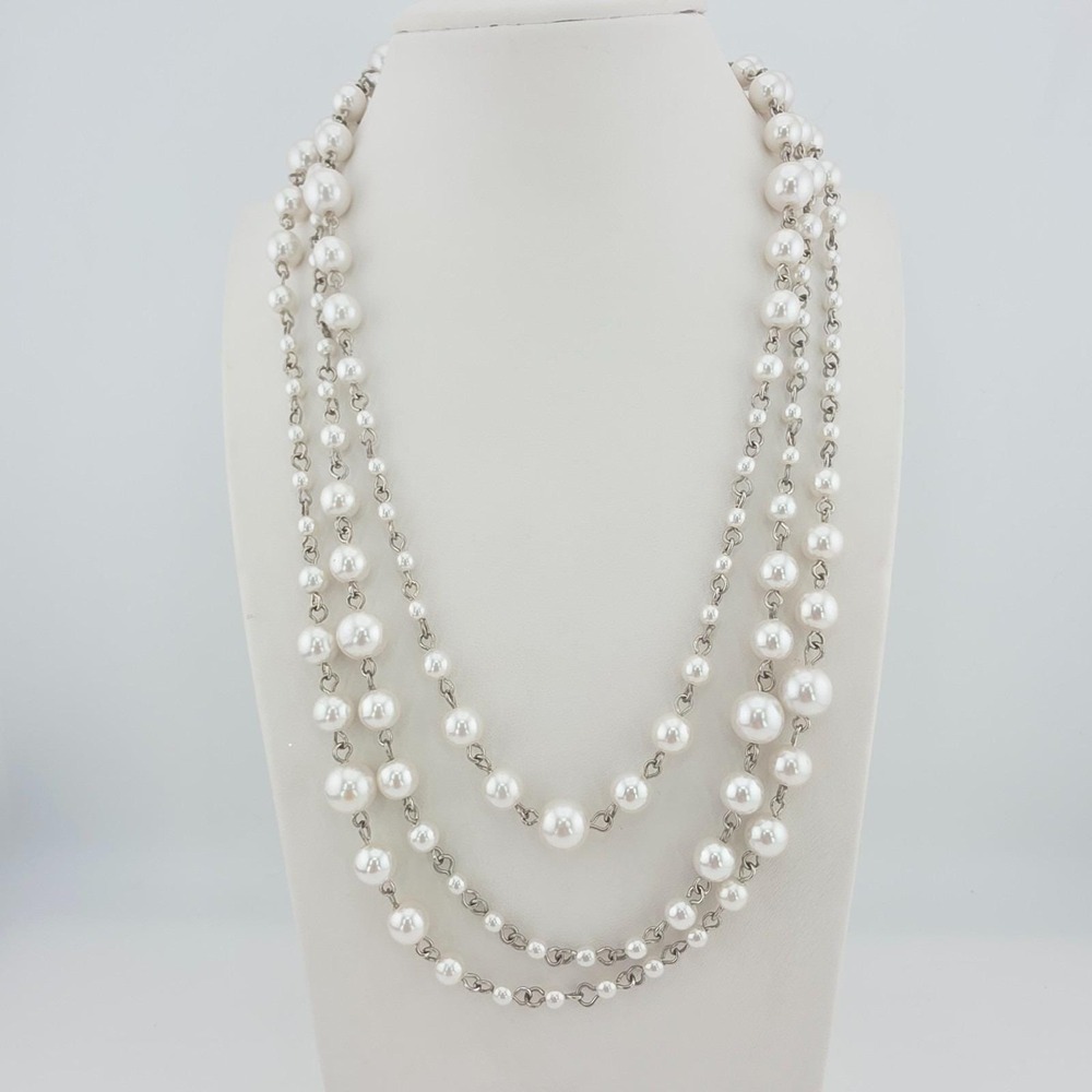 Vtg PERMIER DESIGNS 'The A List' Necklace Faux Pearl Long Layer Silver Tone 64"